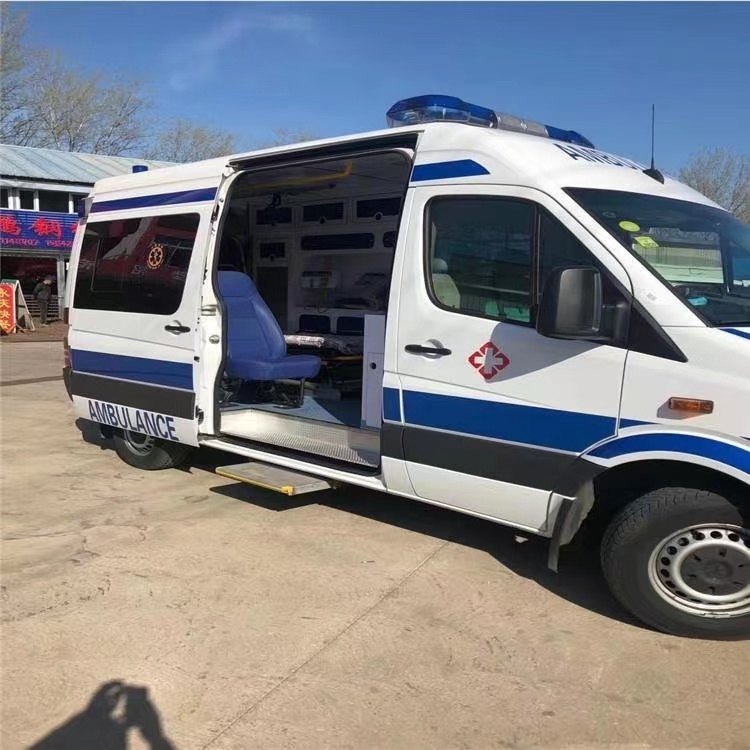 荥经私人长途救护车出租转院回家